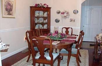 4th image of 1293 Glen Abbey Way