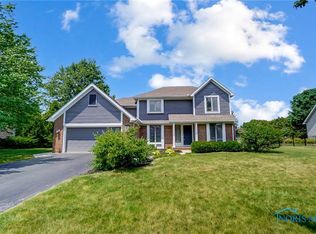 3100 Heatherdowns Dr, Findlay, OH 45840