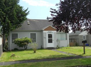 3033 Field St, Longview, WA 98632