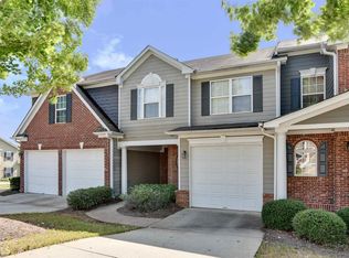 958 Pierce Ivy Ct, Lawrenceville, GA 30043