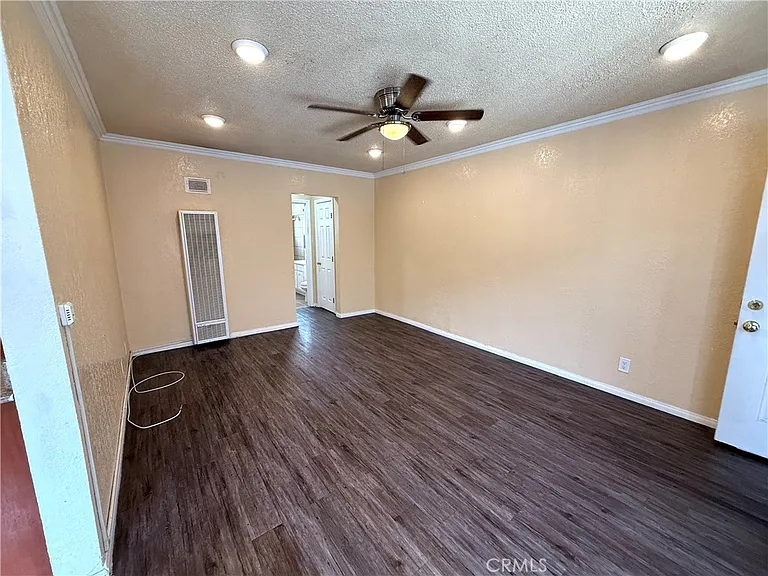 10234 Woodworth Ave #2 — Photo 4