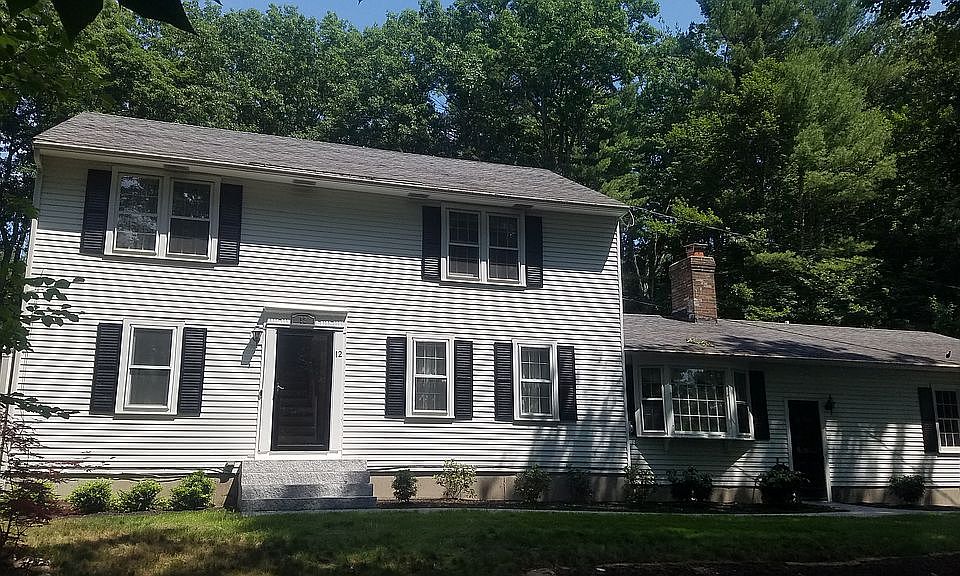 2nd image of 12 King Edward Dr