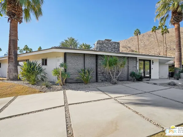 215 W Camino Alturas, Palm Springs, CA 92264