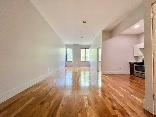 Rented by ERNY LLC | media 2