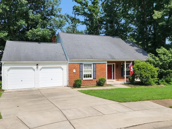 11 Graham Ct, Newark, DE 19711