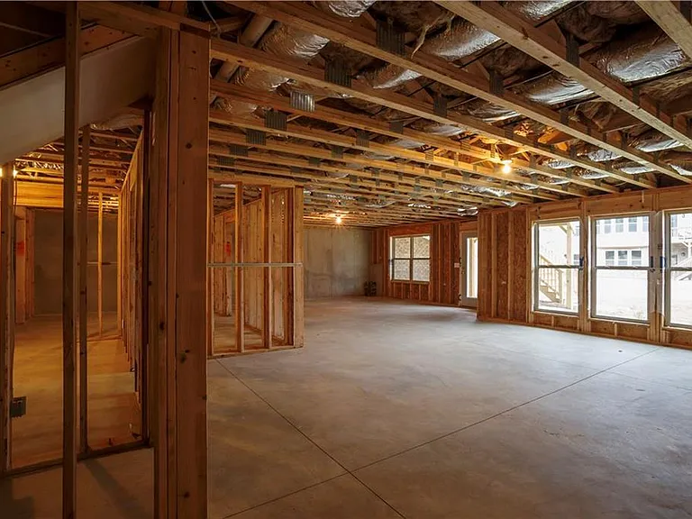 1715 Bates Rd — Photo 12