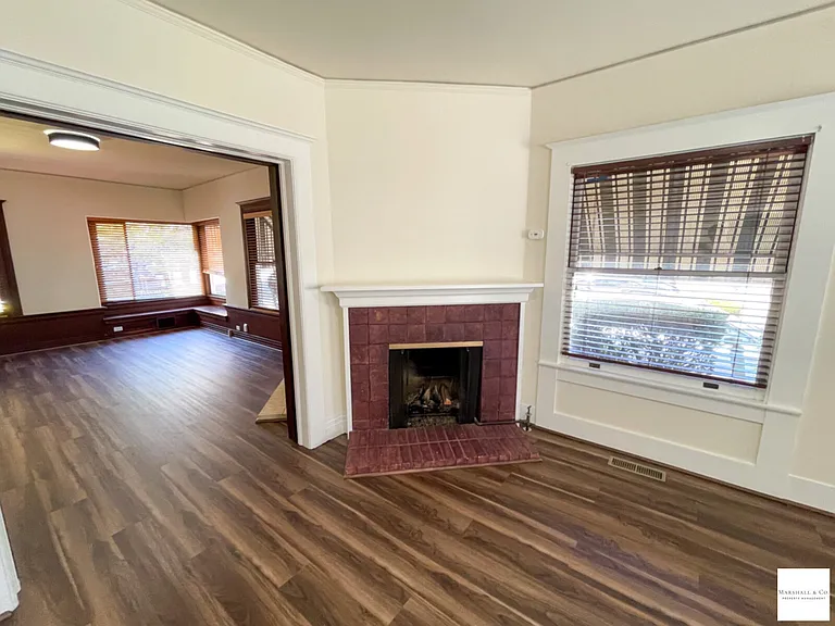 1110 Lincoln Ave — Photo 9