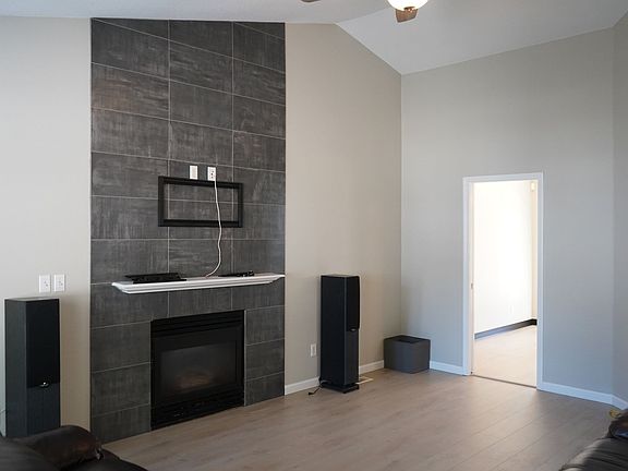 5th image of 15902 NE 82nd St