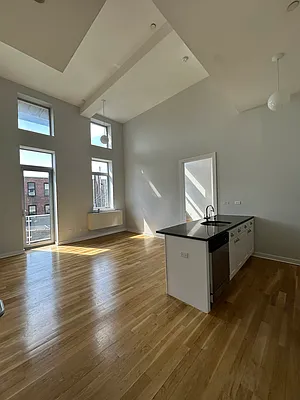 Rented by Oxford Property Group | media 14