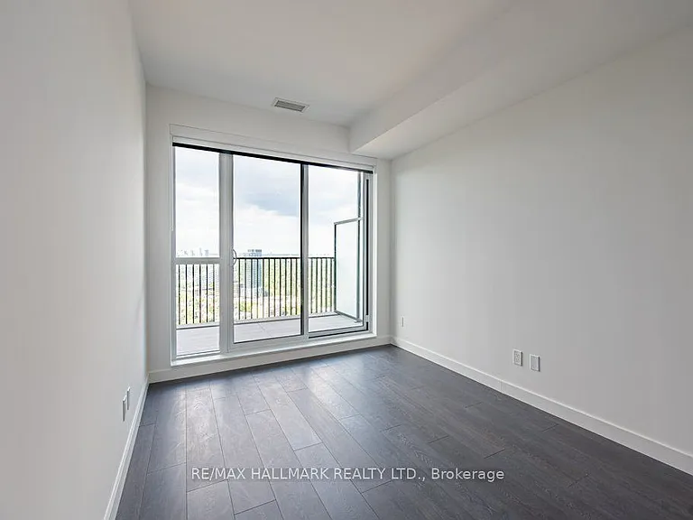 18 Esther Shiner Blvd #3105 — Photo 9