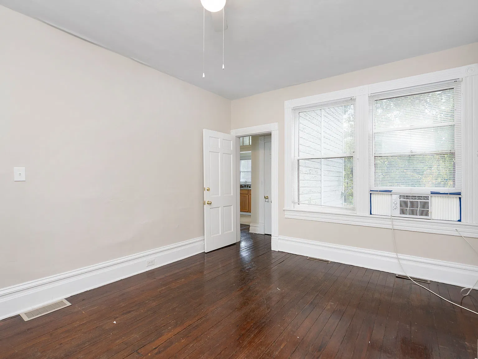 1 bed, 700 sqft, $1,025 — Photo 3