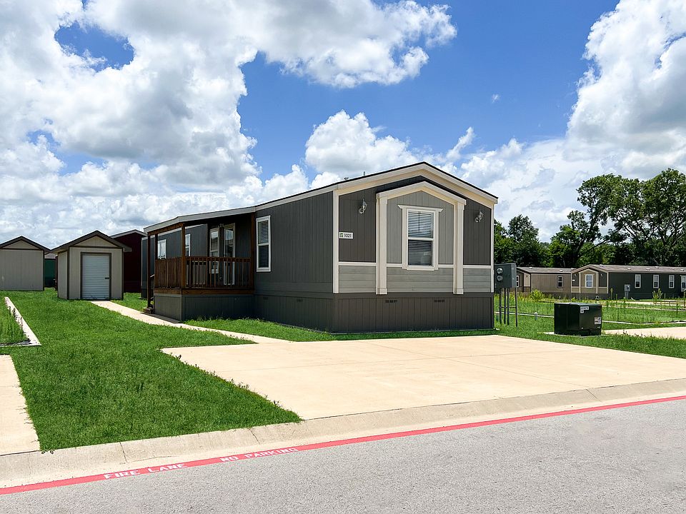 Home 1021 Conchas St