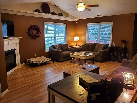 2nd image of 241 Canyon Dr