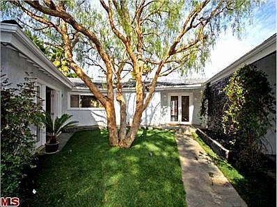 2nd image of 8401 Edwin Dr
