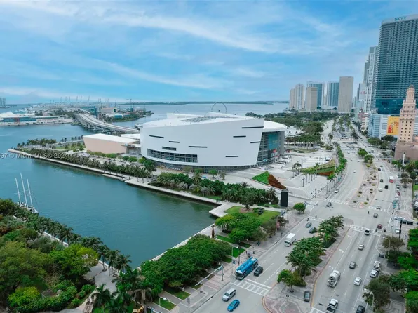 900 Biscayne Blvd APT 2304, Miami, FL 33132