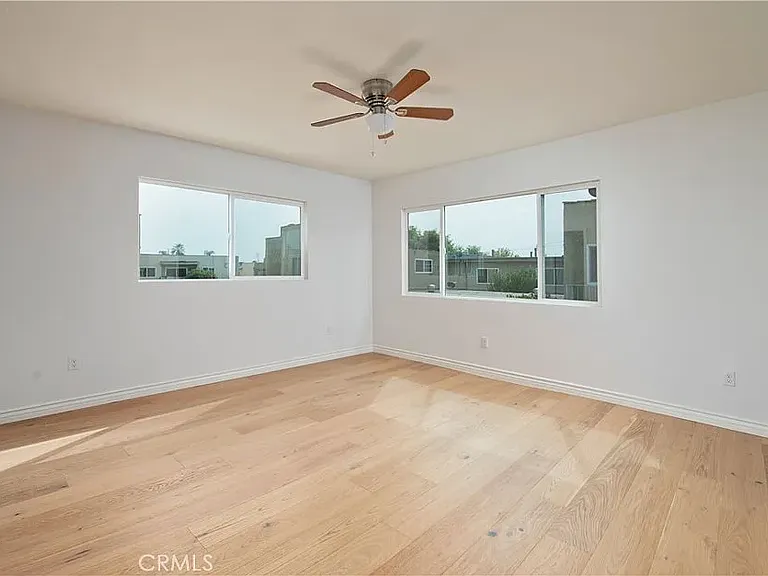 8839 Cedros Ave #2 — Photo 4