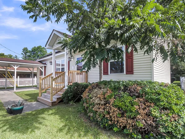 916 Hillsboro Dr, Charleston, SC 29407