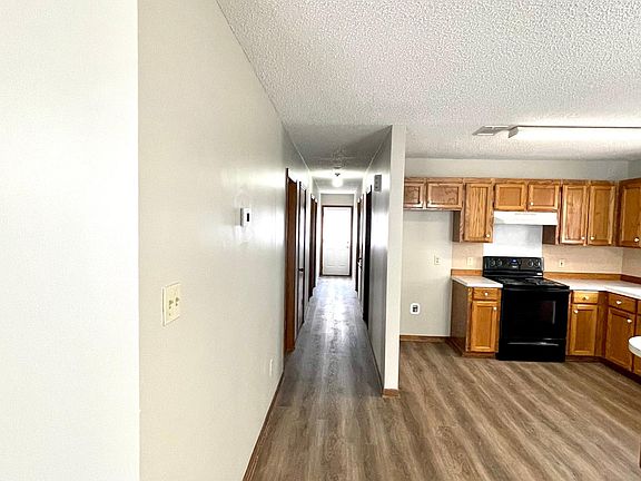 Entrance, past living area