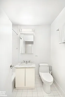 Rented by Brown Harris Stevens | media 37