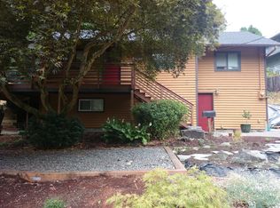 3904 SW Orchard St, Seattle, WA 98136