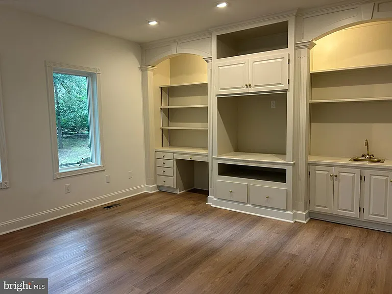 221 Spring Race Ct — Photo 8