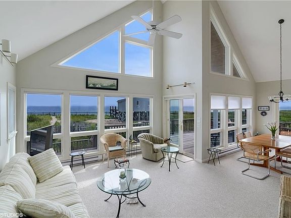 2nd image of 191 Green Hill Ocean Dr