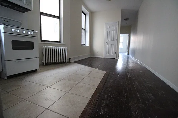 Rented by Luxor Homes & Investment Realty | media 31