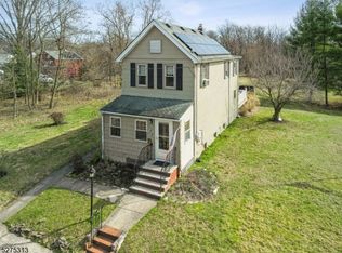 124 Prospect Pl, Middlesex, NJ 08846