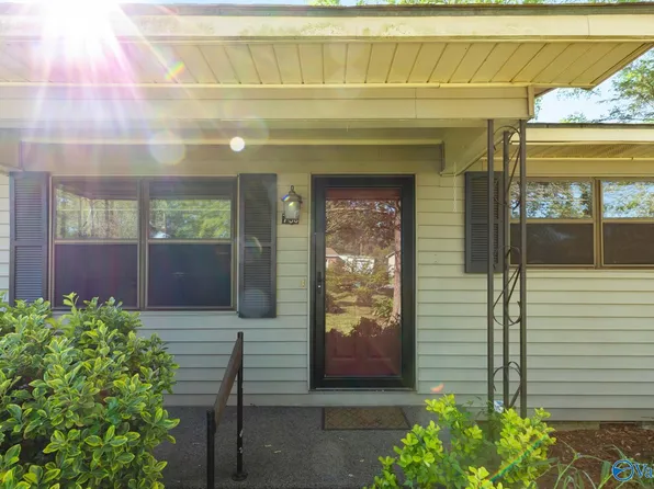758 Morris St SW, Hartselle, AL 35640
