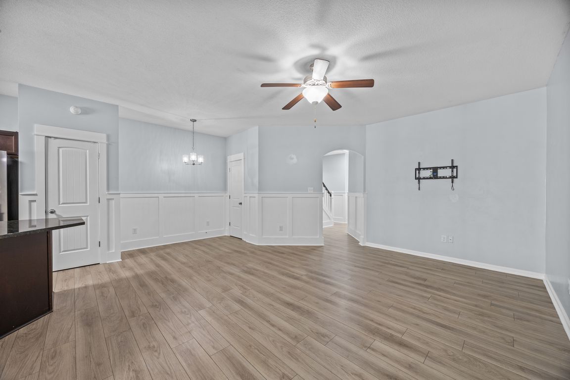 next background image