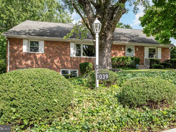 1039 Midland Ave, York, PA 17403
