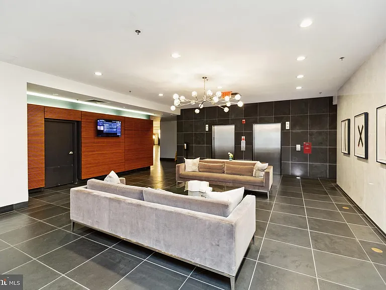 1000 New Jersey SE #316 — Photo 4