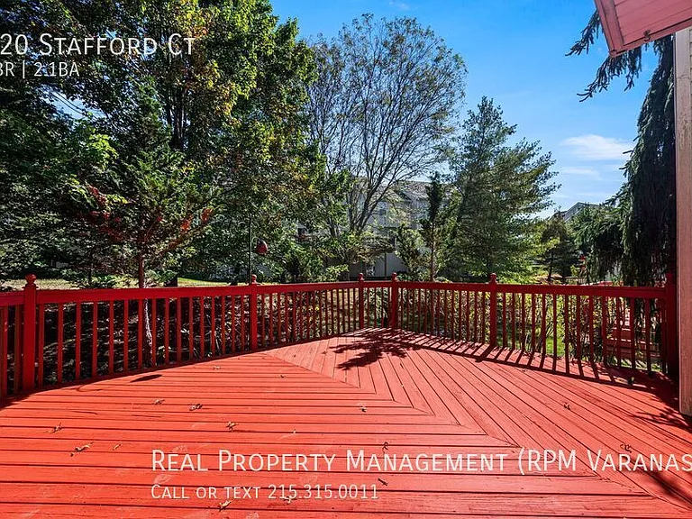720 Stafford Ct — Photo 33