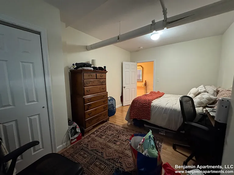 1640 Commonwealth Ave #10 — Photo 11