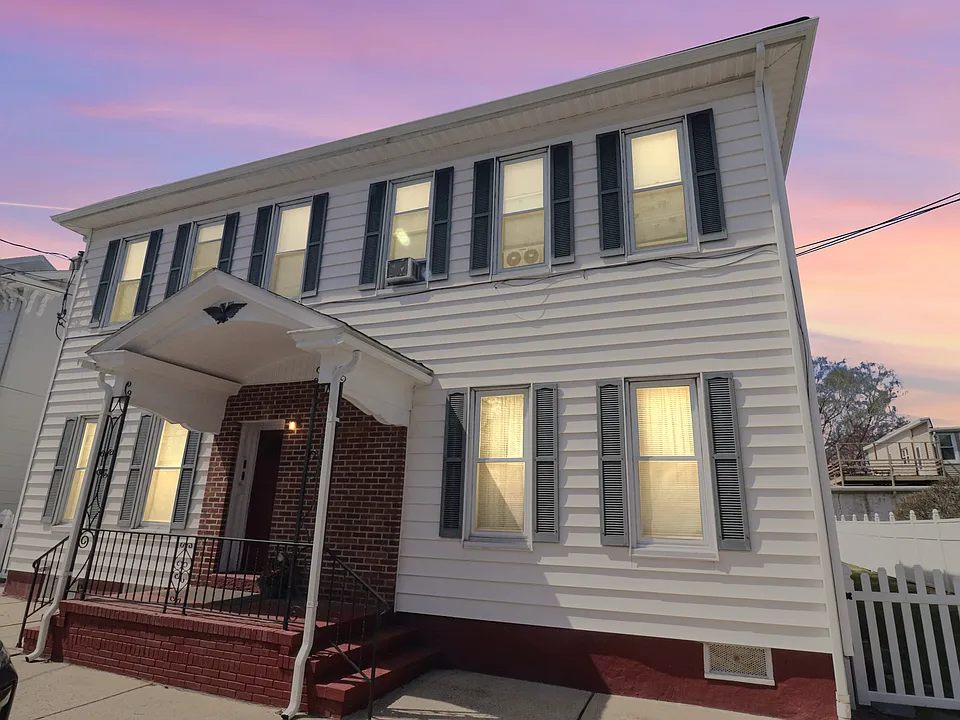 56-58 N Nice St #1L