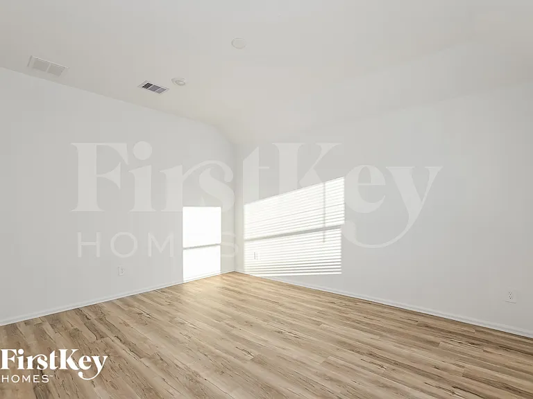 18435 Summit Ranch Dr — Photo 14