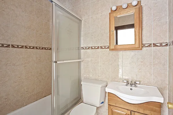 Rented by Compass | media 3