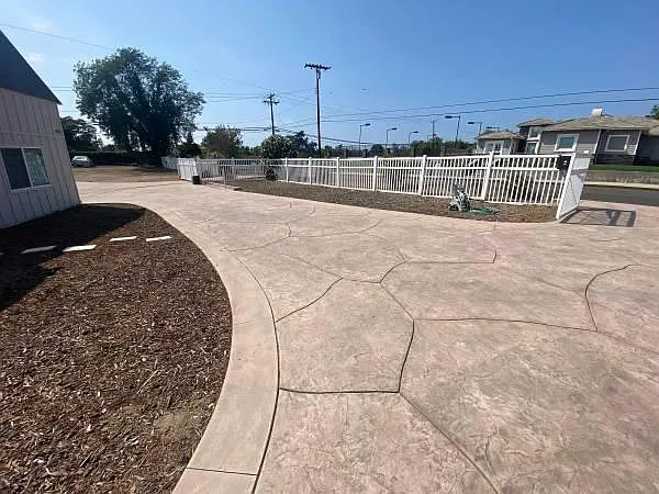 98 Encino Ave — Photo 13