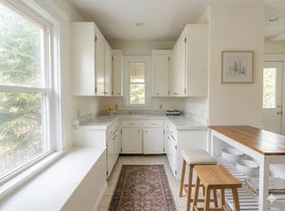 218 Boston Ave #1, Medford, MA 02155