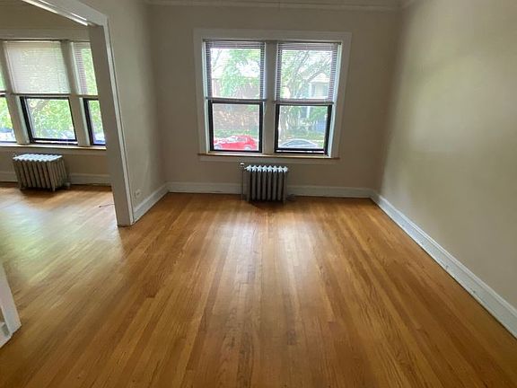 5th image of 4527 N Paulina St APT 1A