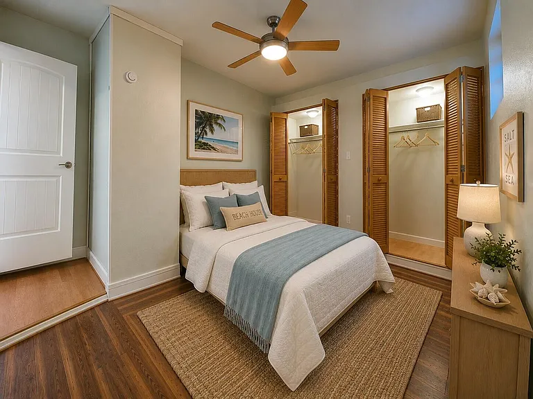 1049 Van Buren St — Photo 16