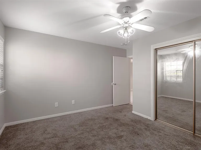 2401 Sycamore Ave #C2 — Photo 18