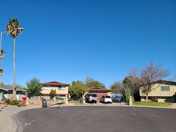 3rd image of 12050 N 46th Ln