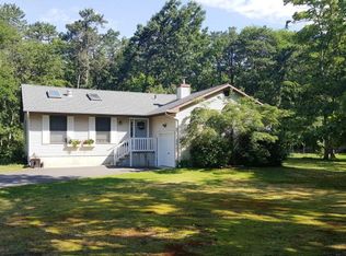 42 Flannigan Dr, Howell, NJ