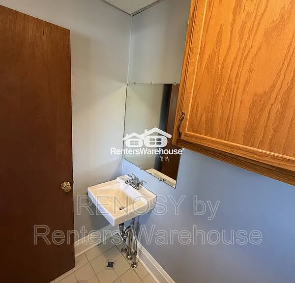 6015 Rossville Blvd — Photo 13