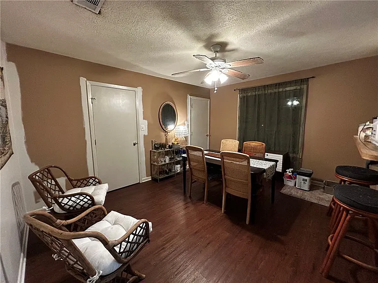405 Live Oak St #A — Photo 13