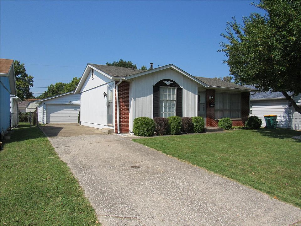 1st image of 3231 Kilarney Dr