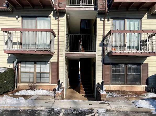 119 Wallace St, Edison, NJ 08817