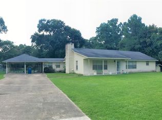 2430 Bill Smith Rd, Conroe, TX 77384