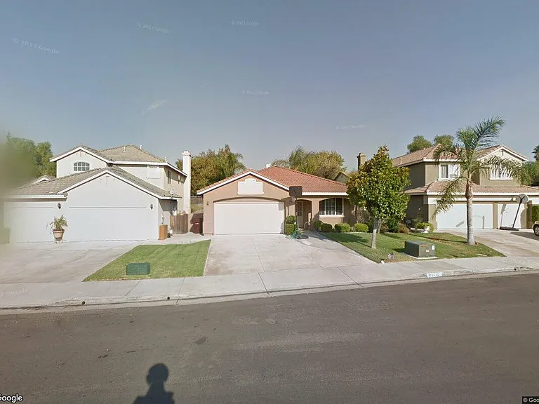 25710 Palermo Ct — Photo 1
